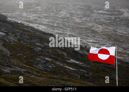 Bandiera della Groenlandia in Nuuk, Groenlandia Foto Stock