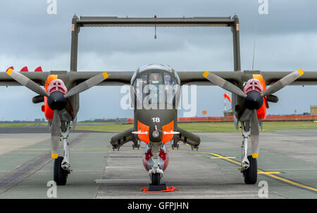 OV 10B Bronc sul display statico a RNAS Culdrose aria giorno 2016 Foto Stock