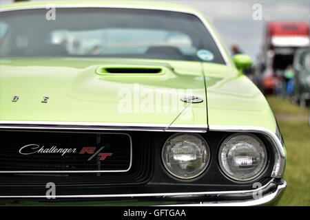 Dodge Challenger nel display a car show Foto Stock