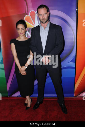 Beverly Hills, CA, Stati Uniti d'America. 2 agosto, 2016. Archie Panjabi, Sullivan Stapleton. 2016 NBCUniversal Summer Press Tour tenutosi presso il Beverly Hilton Hotel. Mandy Moore. 2016 NBCUniversal Summer Press Tour tenutosi presso il Beverly Hilton Hotel. Credito: Birdie Thompson/AdMedia/ZUMA filo/Alamy Live News Foto Stock