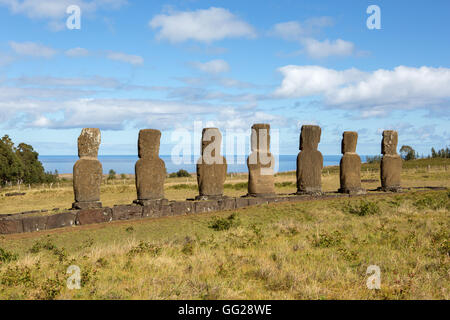 Statue di moai sull'isola di Pasqua Foto Stock