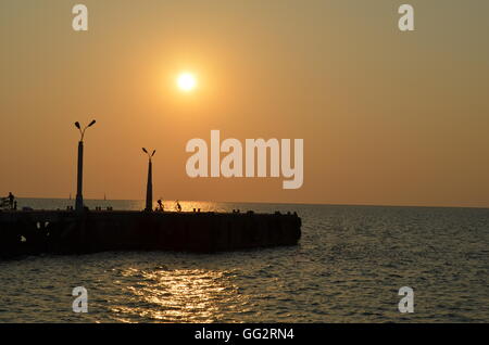 Vista tramonto dall'isola kadmat Foto Stock