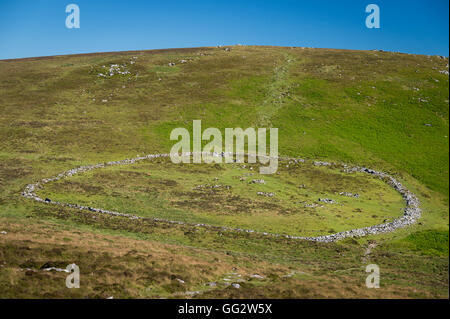 Bronzo Grimspound Agehut cerchio insediamento, vicino Hookney Tor, Dartmoor Devon, Regno Unito. Foto Stock