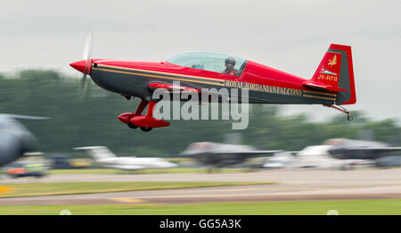 Royal Jordanian Falcons presso il Royal International Air Tattoo 2016 Foto Stock