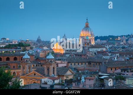 Vista su Roma da Villa Borghese, Roma, Lazio, l'Italia, Europa Foto Stock