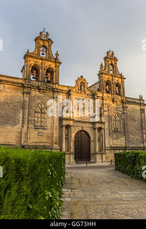 Ubeda chiesa Santa Maria nella luce della sera Foto Stock