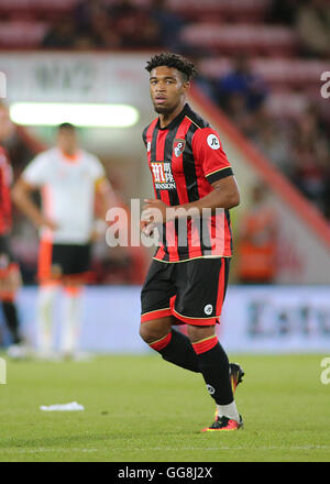 Vitalità Stadium, Bournemouth, Regno Unito. 03 Ago, 2016. La pre stagione amichevole di calcio. AFC Bournemouth rispetto a Valencia. Bournemouth è di nuovo in avanti la firma Jardan credito Ibe: Azione Plus sport/Alamy Live News Foto Stock