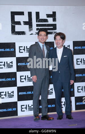 Seul in Corea. 03 Ago, 2016. Jung woo Ha e Oh Dal soo frequentare la pressa premiere del tunnel in Seoul, Corea sulla 03th agosto, 2016.(Cina e Corea diritti) © TopPhoto/Alamy Live News Foto Stock