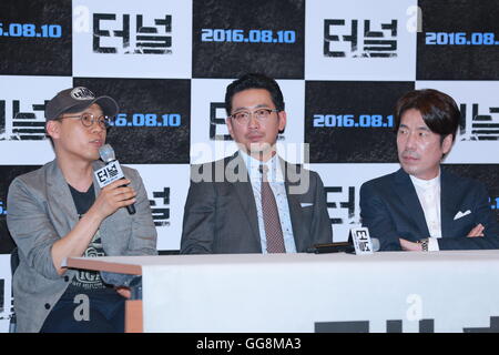 Seul in Corea. 03 Ago, 2016. Jung woo Ha e Oh Dal soo frequentare la pressa premiere del tunnel in Seoul, Corea sulla 03th agosto, 2016.(Cina e Corea diritti) © TopPhoto/Alamy Live News Foto Stock