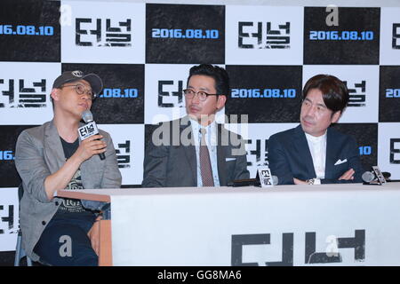 Seul in Corea. 03 Ago, 2016. Jung woo Ha e Oh Dal soo frequentare la pressa premiere del tunnel in Seoul, Corea sulla 03th agosto, 2016.(Cina e Corea diritti) © TopPhoto/Alamy Live News Foto Stock