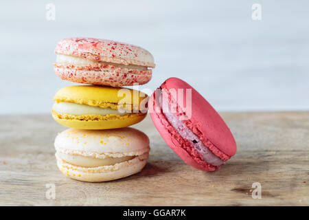 Colorati macarons deliziosi biscotti da Parigi Foto Stock