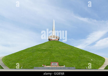 Minsk, Bielorussia - 17 Luglio 2016: il complesso memoriale "collina di gloria " è un monumento alla Grande Guerra Patriottica in Bielorussia. Foto Stock