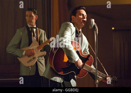 A PIEDI LA LINEA USA 2005 James Mangold Johnny Cash (JOAQUIN PHOENIX) Regie: James Mangold Foto Stock