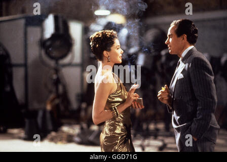 BUGSY Bugsy / STATI UNITI D'AMERICA 1991 / Barry Levinson Starlet Virginia (Annette Bening) wird die grosse Liebe von Bugsy (Warren Beatty) Regie: Barry Levinson aka. Bugsy Foto Stock