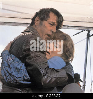 DARLING LILI / Darling Lili USA 1969 / Blake Edwards grandi Larrabee (ROCK HUDSON), Lili Smith (Julie Andrews) Regie: Blake Edwards aka. Darling Lili Foto Stock