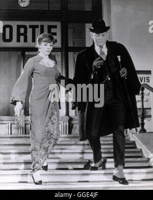 DARLING LILI / USA 1970 / Blake Edwards Julie Andrews (Lilli Smith), Jeremy KEMP (Kurt von Ruger) Regie: Blake Edwards Foto Stock