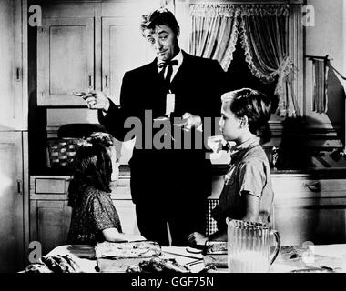 DIE NACHT DES JÄGERS / La notte del cacciatore USA 1955 / Charles Laughton SALLY JANE BRUCE (perla), Robert Mitchum (Harry Powell), Billy CHAPIN (Giovanni) Regie: Charles Laughton aka. La notte del Cacciatore Foto Stock