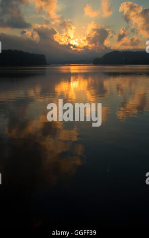 Fiume Connecticut sunrise, Middletown Lions Park, Middletown, Connecticut Foto Stock