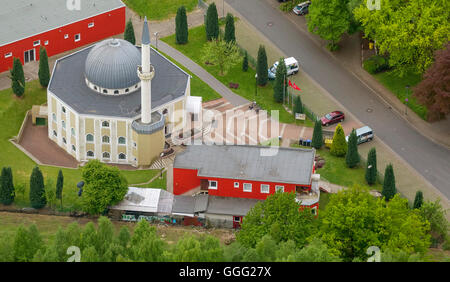 Vista aerea, moschea musulmana, DITIB turco comunità islamica di Gelsenkirchen-Hassel e.V., vista aerea di Gelsenkirchen-Buer, Foto Stock