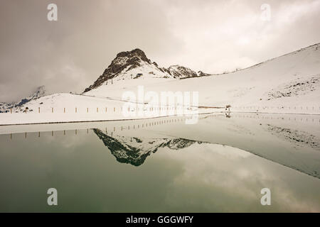 Geografia / viaggi, Austria Vorarlberg, Kanzelwand (picco), 2058m, border montagna in Algovia orientale delle Alpi, con il confine tra Austria e Germania, Freedom-Of-Panorama Foto Stock