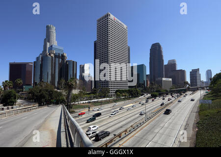Geografia / viaggi, Stati Uniti, California, Los Angeles, skyline di Los Angeles, porto Freeway (I-110), Additional-Rights-Clearance-Info-Not-Available Foto Stock