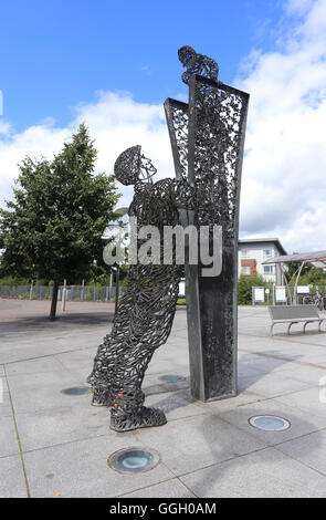Posso vedere per miglia scultura di Andy Scott alloa clackmannanshire Scozia Luglio 2016 Foto Stock