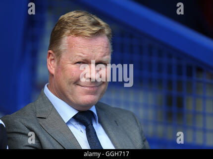 Everton il manager di Ronald Koeman durante la pre-stagione amichevole a Goodison Park di Liverpool. Foto Stock