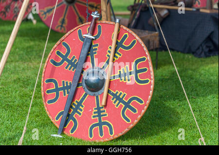 Battaglia di Wodensfield rievocazione del 5 agosto 910 A.D. La battaglia di Tettenhall (talvolta chiamata la Battaglia di Wednesfield ) Foto Stock