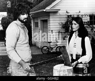 AMITYVILLE HORROR / Amityville Horror USA 1979 / Stuart Rosenberg Szene mit JAMES BROLIN (George Lutz) und MARGOT KIDDER (Kathleen Lutz). Regie: Stuart Rosenberg aka. Amityville Horror Foto Stock