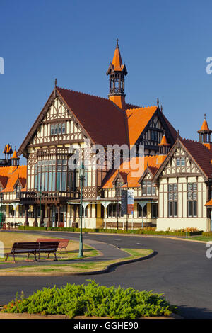 Museo di Rotorua e ai Giardini del Governo, Rotorua, Baia di Planty, Isola del nord, Nuova Zelanda Foto Stock