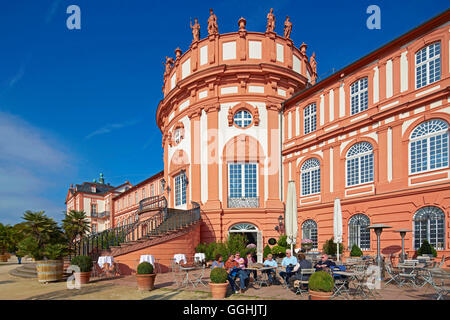 Il castello di Biebrich, XVIII secolo Wiesbaden, Reno, Mittelrhein, Medio Reno, Hesse, Germania, Europa Foto Stock