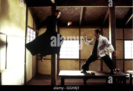 Matrice - RICARICATO / Matrix Reloaded USA 2002 / Larry & Andy Wachowski Neo (Keanu Reeves), Serafino (polmone YUN CHAO) Regie: Larry & Andy Wachowski aka. Matrix Reloaded Foto Stock