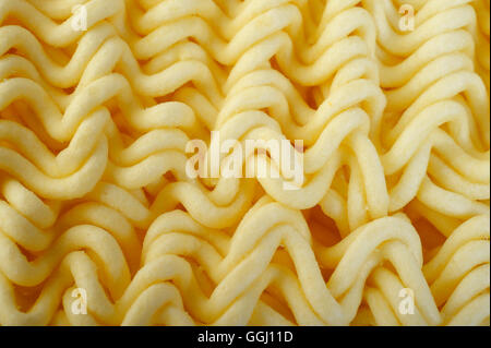 Tagliatelle istante sullo sfondo Foto Stock