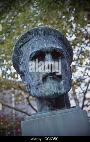 La scultura del Johannes Gutenberg, l'inventore della stampa di libri, Mainz, capitale della Renania-Palatinato, Germania Foto Stock