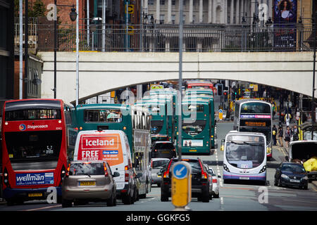 Manchester Oxford road corridoio bus Bus Bus spento double decker singolo parco autobus la flotta aziendale livrea Wilmslow Road bus Foto Stock