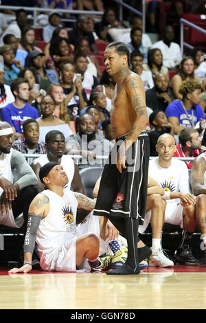 PHILADELPHIA, PA - 5 agosto : Allen Iverson raffigurato all'Allen Iverson Celebrity Gioco di basket presso la Temple University's Liacouras Center di Philadelphia, Pa su Agosto 5, 2016 Photo credit Star Shooter/MediaPunch Foto Stock