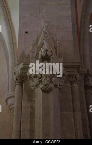 Karja chiesa medievale chiesa luterana situato nel villaggio Linnaka Su Saaremaa island, Estonia. Foto Stock