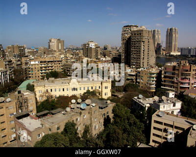 Vista della zona di Zamalek del Cairo - Egitto. Considerato un quartiere di lusso a Il Cairo. Foto Stock