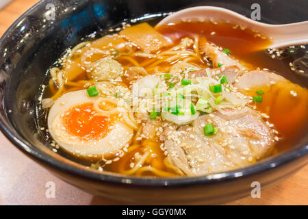 Ramen Shoyu Giapponese di stile alimentare Foto Stock