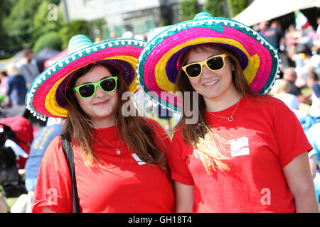 Chichester, Regno Unito. Il 7 agosto, 2016. Il Regno Unito il più grande festival di peperoncino a West Dean Gardens, vicino a Chichester, West Sussex, Regno Unito. Nella foto è azione dell'evento. Credito: Sam Stephenson/Alamy Live News. Foto Stock