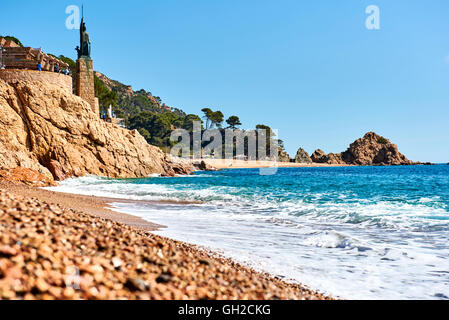 Statua di Minerva sul terrapieno di Tossa de Mar Foto Stock