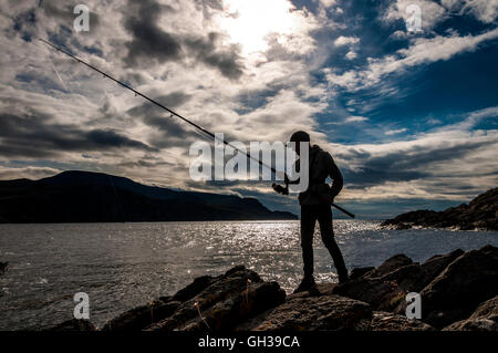 Punto Loughros, Ardara, County Donegal, Irlanda pesca Rocks off dall'Oceano Atlantico sulla costa occidentale. Foto Stock