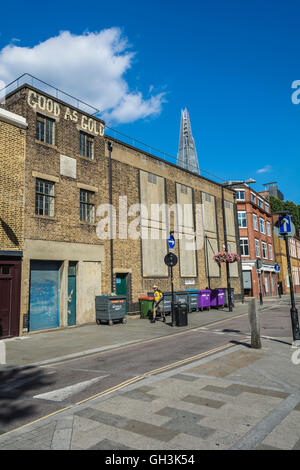 London, England, Regno Unito: Ferro Piatto quadrato in Southwark, SE1 Foto Stock