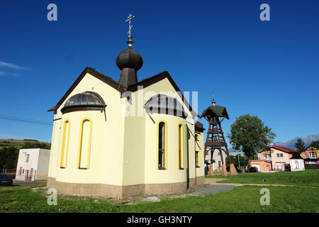 Lubica, KEZMAROK, Slovacchia - Luglio 08, 2016: Luogo di moderna costruzione della chiesa nel villaggio di Lubica, Kezmarok, Alti Tatra Foto Stock