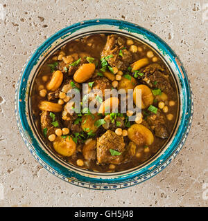 Mishmishiya. Agnello e albicocca tagine. Medio Oriente il cibo Foto Stock