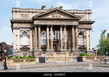 L'ex contea Casa Sessioni in William Brown Street, Liverpool. Foto Stock