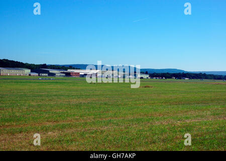 Aerodromo di DUNSFOLD (EGTD) Foto Stock