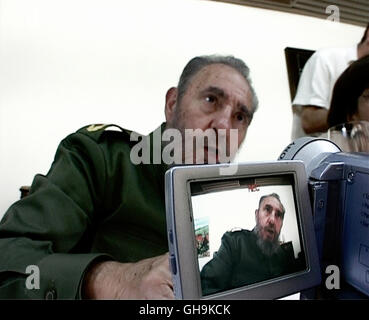 COMANDANTE USA/Spanien 2003 Oliver Stone Filmportrait über FIDEL CASTRO (Bild), El Comandante/Lider maximo (2003), una pellicola di Fernsehen, Kino, Dokumentarfilm, Ritratto Regie: Oliver Stone Foto Stock