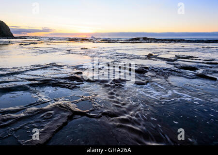 Sunrise al Boat Harbour, Gerringong, Illawarra Costa, Nuovo Galles del Sud, NSW, Australia Foto Stock