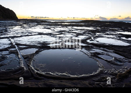 Sunrise a Gerringong Boat Harbour, Illawarra Costa, Nuovo Galles del Sud, NSW, Australia Foto Stock